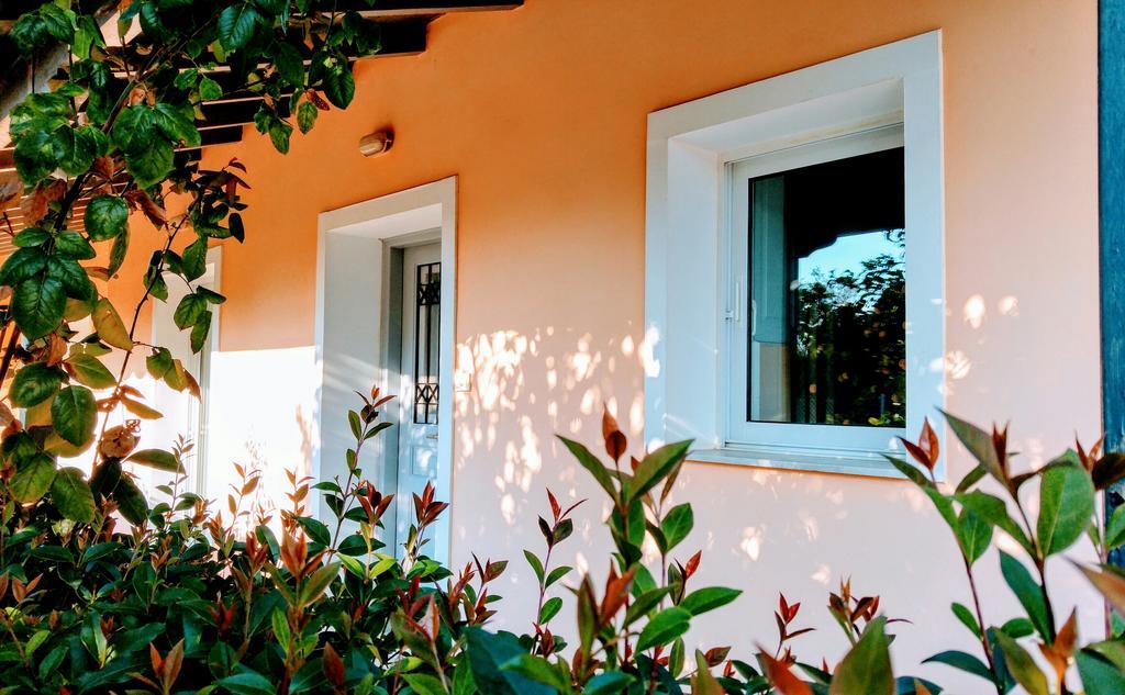 V-Apartments Tsoukalaiika Exterior photo